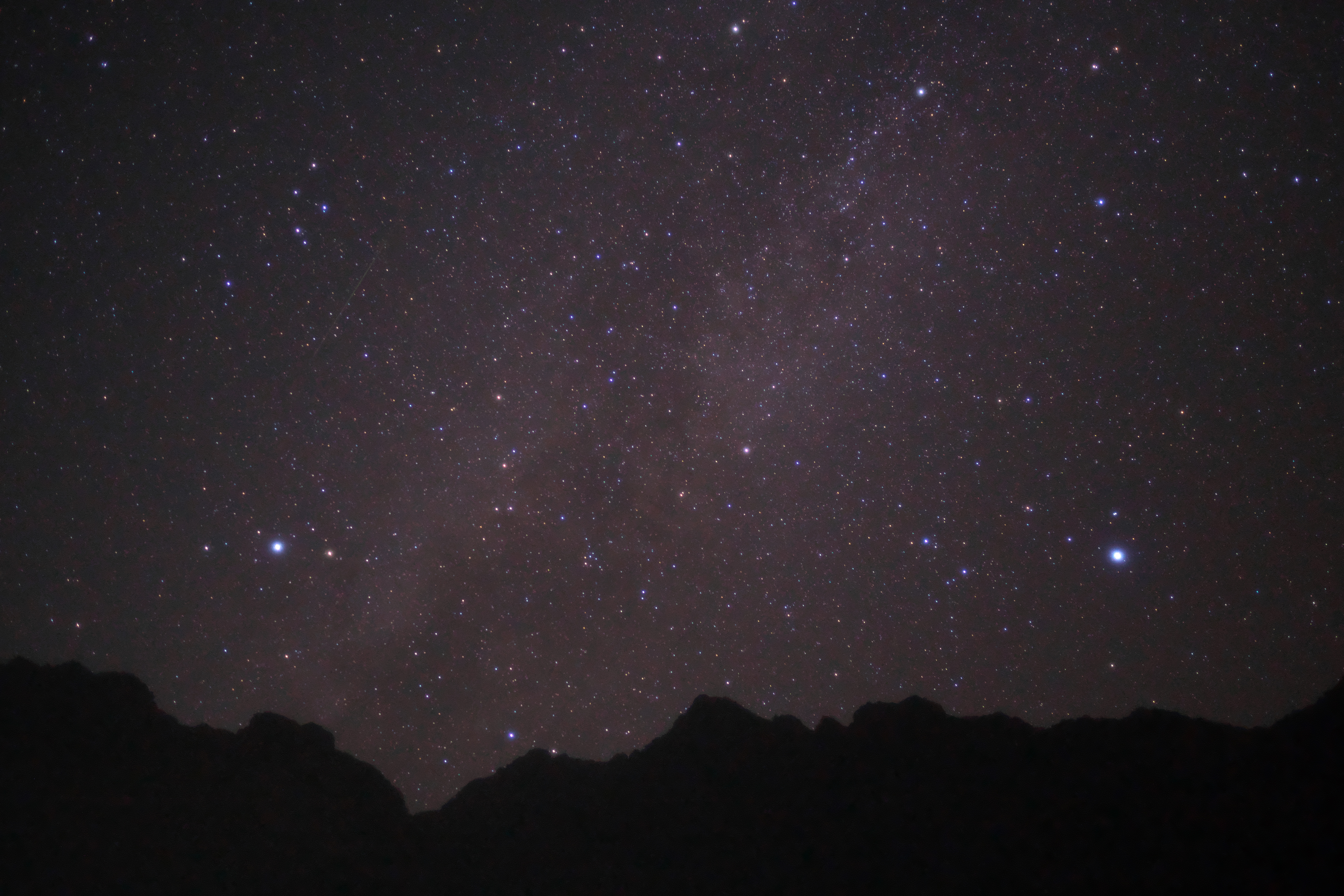 夜空 ミラーレス A5100 A6000で星空を撮影する方法をお勧めのレンズと共に紹介 まがったミニマリストのブログ